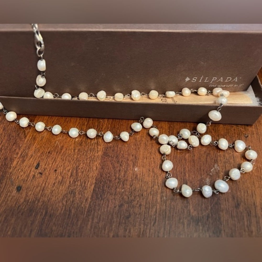 Silpada Fresh Catch Silver and Fresh Water Pearl Long Necklace Super Rare